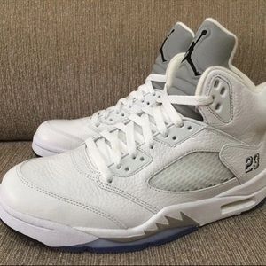 Jordan 5’s Jordan 8’s size 11.5